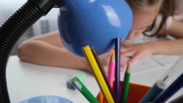 Peer Learning Between Fast and Slow Learners Collaborating on Educational Task at Home