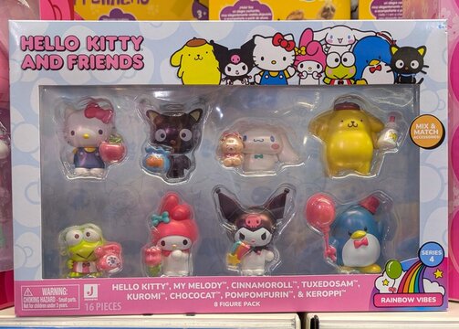 Caja de ocho figuras coleccionables con accesorios de Hello Kitty and Friends, Serie 4 Rainbow Vibes, en jugueter&iacute;a Toy Planet en Madrid, Espa&ntilde;a, 27 de mayo de 2026