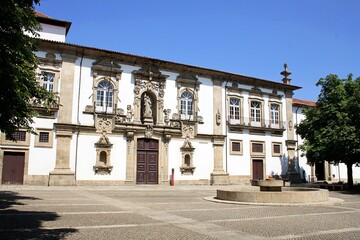 Obraz premium Guimaraes Municipal Council near the palace of the dukes of Braganza.