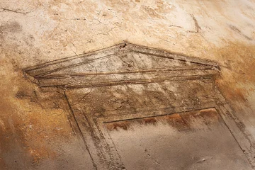 Drawing of a remnant of an ancient ruin © Redzen