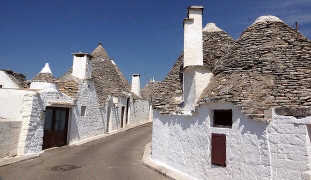 Alberobello trulli