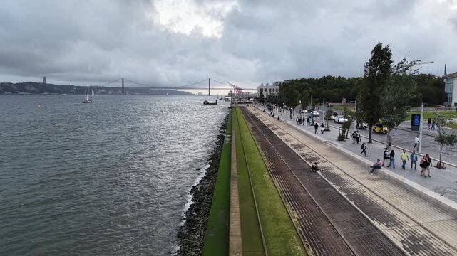 Ribeira Das Naus Lisbon Portugal Tagus River Waterfront Cais Do Sodre Summer Boat Maritime Transport Riverside Promenade Historic Waterfront Cityscape Tourism Travel Destination Urban Landscape Europe