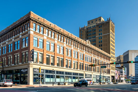 Newark, NJ - US - Jul 26, 2026 The historic Hahne & Company building in Newark, showcases a grand multi-story brick facade along a sunlit downtown street, reflecting the city&rsquo;s retail heritage.