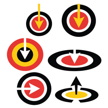 Target icon arrow to center goal, focus, accuracy. Bullseye pictogram for success, achievement, strategy, direction. planning, performance, business goals