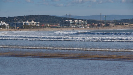 Naklejka premium Waves in the bay in Essaouira, Morocco