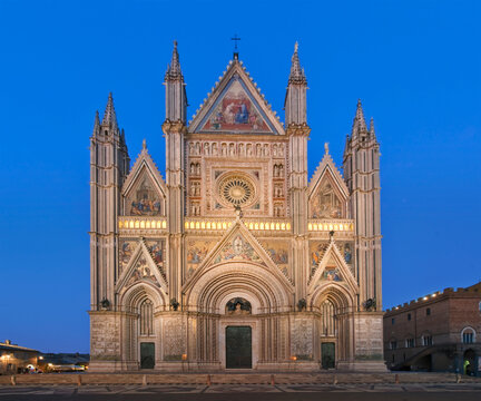 Europe, Italy, Umbria, Orvieto, Orvieto Cathedral (Duomo)