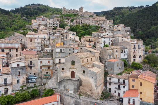 Cleto is a medieval hill town on the slopes of Monte Sant&rsquo;Angelo, it features a Norman castle overlooking the Tyrrhenian Sea.