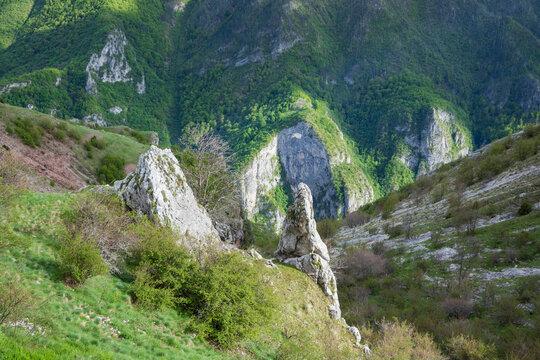 Canyonlands, the steep gorges of the mountains of Gornji Lukomir