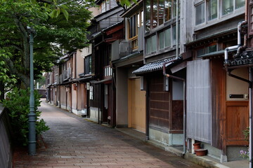 町並み © 藤与門