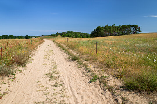 Sandweg Loddiner H&ouml;ft auf Usedom Sommer