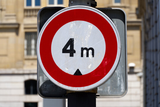 Height limitation sign four meters at Cour de Rome town square at French city of Paris on a sunny summer day. Photo taken July 13th, 2026, Paris, Cour de Rome, France.