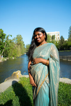 Portrait of Indian woman in traditional clothes.