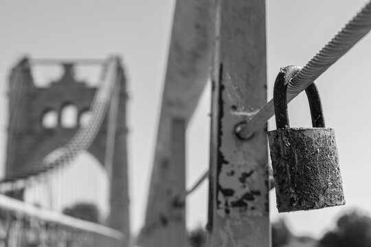 Puente en el Delta del Ebro