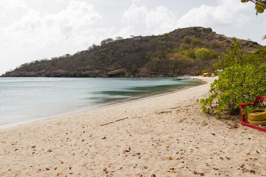 Antigua&rsquo;s bay

