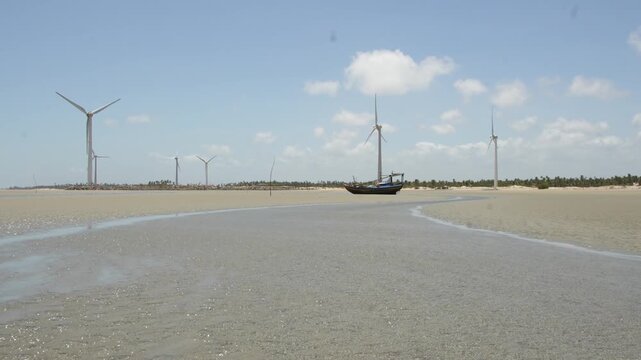 Kitesurf na Ilha do Guajiru, Cear&aacute;, Brasil	