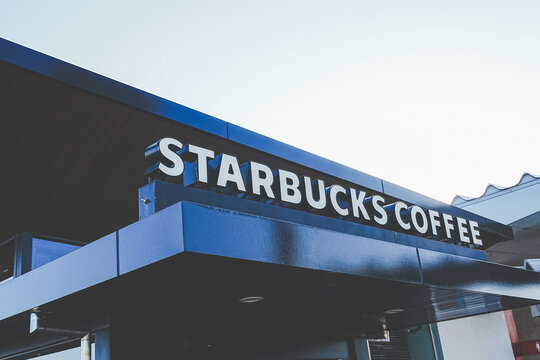 スターバックス店舗看板