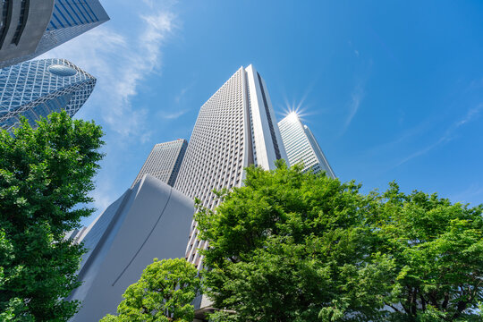 ビル　青空