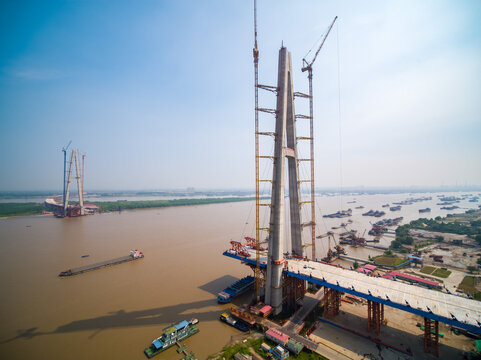 Qingshan Bridge Main Span Erection Over Yangtze River, Aerial View