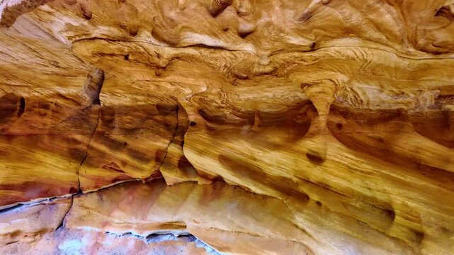 Spectacular footage of Cania Gorge Queensland Australia