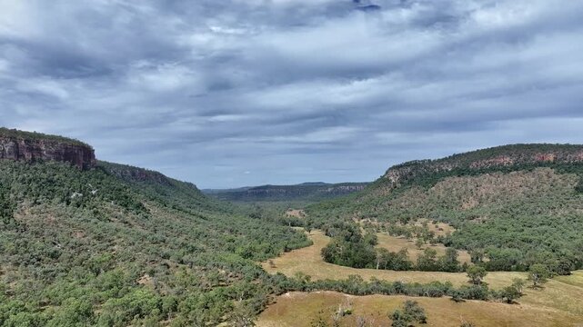 Spectacular footage of Cania Gorge Queensland Australia