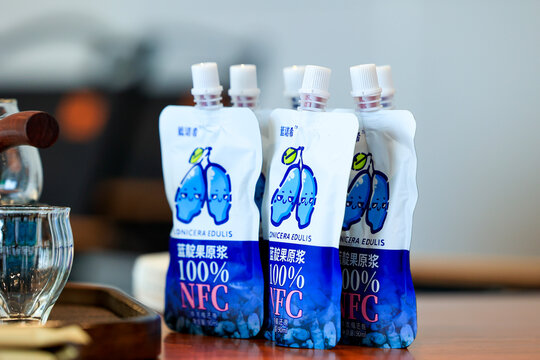 Blueberry juice drink