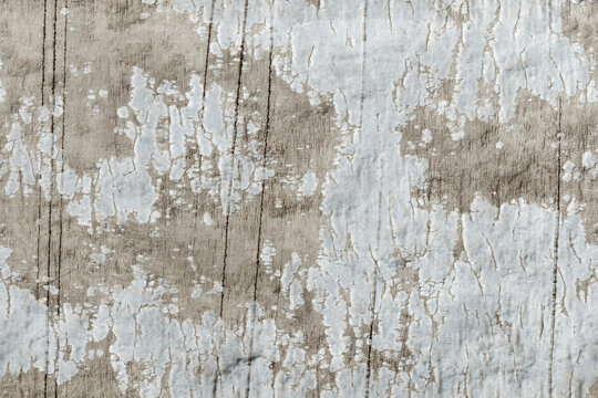 Superficie di legno con vernice scrostata e texture ruvida. Immagine materica e vissuta, ideale per sfondi, design rustico, moodboard e progetti grafici creativi.