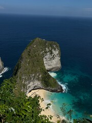 kelingking beach © Natnaree