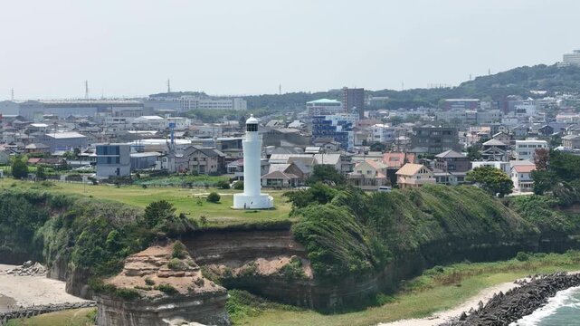 久慈浜海岸と日立灯台が見えるドローン空撮 2025年6月撮影