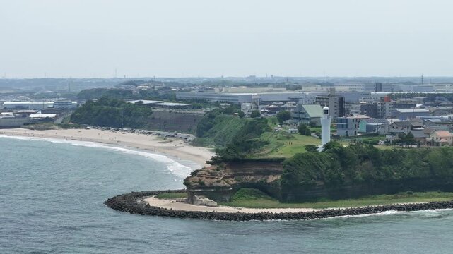 久慈浜海岸と日立灯台が見えるドローン空撮 2025年6月撮影
