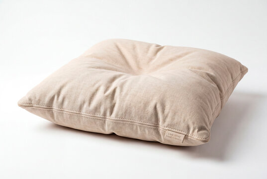 Cuscino scolpito in pietra con forma morbida e pieghe realistiche. Oggetto impossibile ma credibile che unisce comfort e rigidit&agrave;, ideale per progetti concettuali, creativi ed editoriali.