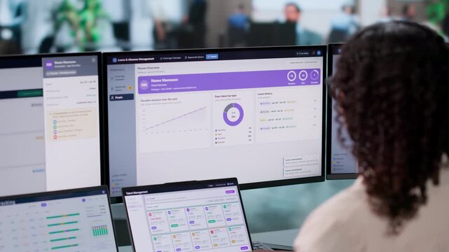 HR Manager Reviews Employee Time Off Requests