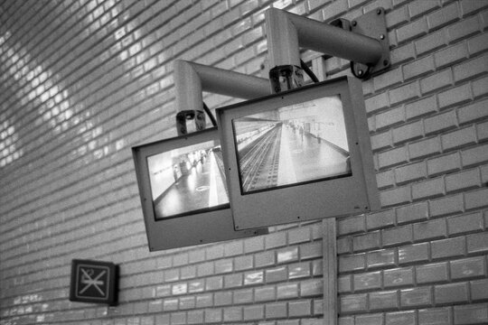 Metro Surveillance Screens