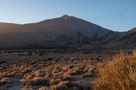 Mount Teide and Roques de Garc&iacute;a Volcanic Landscape in Teide National Park, Tenerife