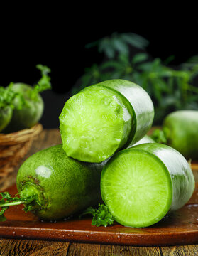 Fresh Tianjin Shawo Radishes Sliced on Wooden Board - Crispy Sweet Chinese Vegetable