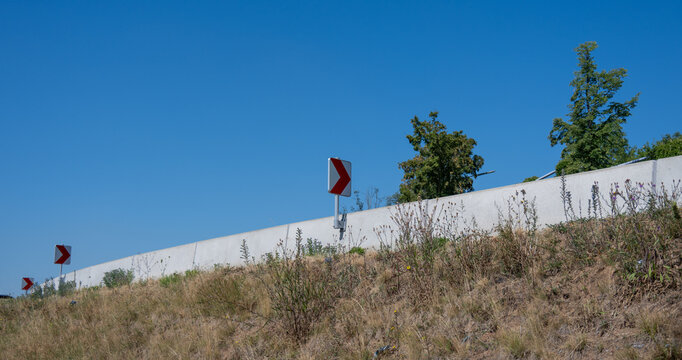 Leitplanke einer Autobahn