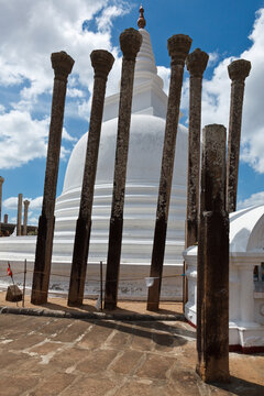 Historic Thuparama Dagoba (stupa) in Anuradhapura, Sri Lanka