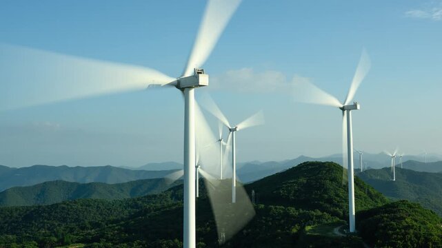 Wind Farm Timelapse with Zoom Out and Motion Blur