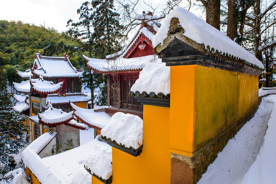 Winter Snow Scenery of Jingshan Temple, Hangzhou, Zhejiang, China