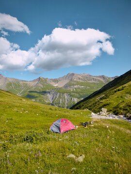 tent in the mountains