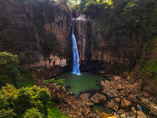 Cimarinjung Waterfall © Steven Tessy