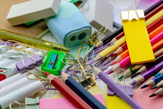 Accessori di cancelleria per la scuola 