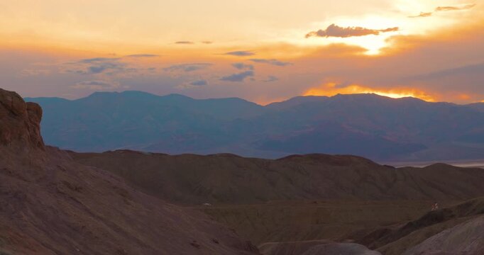 Artist&rsquo;s Palette Colorful Hills in Death Valley National Park