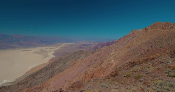 Dante&rsquo;s View Overlooking Badwater Basin in Death Valley National Park