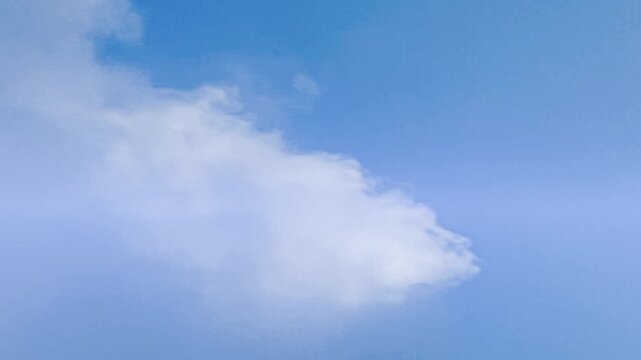 cloud moving on green screen, Cloud Green Screen stock video. Chroma key cloud effects. Animated clouds motion graphic effects, Cloud green screen, Moving white clouds, moving cloud transparent screen