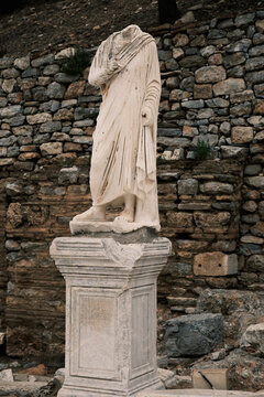 Ephesus izmir Turkiye roman ruins 