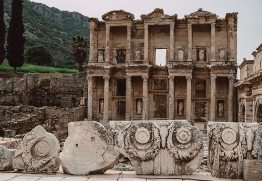 Ephesus izmir Turkiye roman ruins Celsus Library
