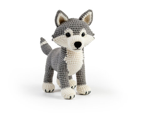 Lobo amigurumi croch&ecirc; cinza PNG fundo transparente