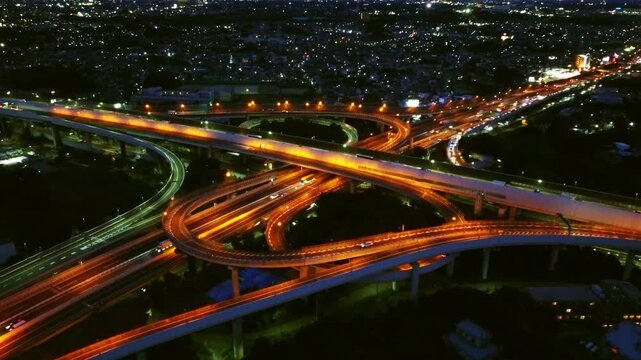 夜のインターチェンジ 空撮 4K
