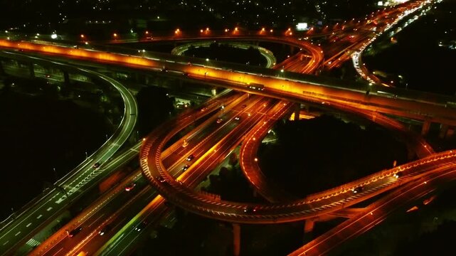 夜のインターチェンジ 空撮 4K