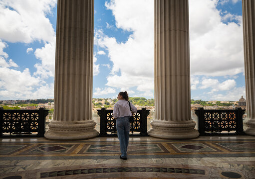 Gazing over Rome from the Altare della Patria colonnade